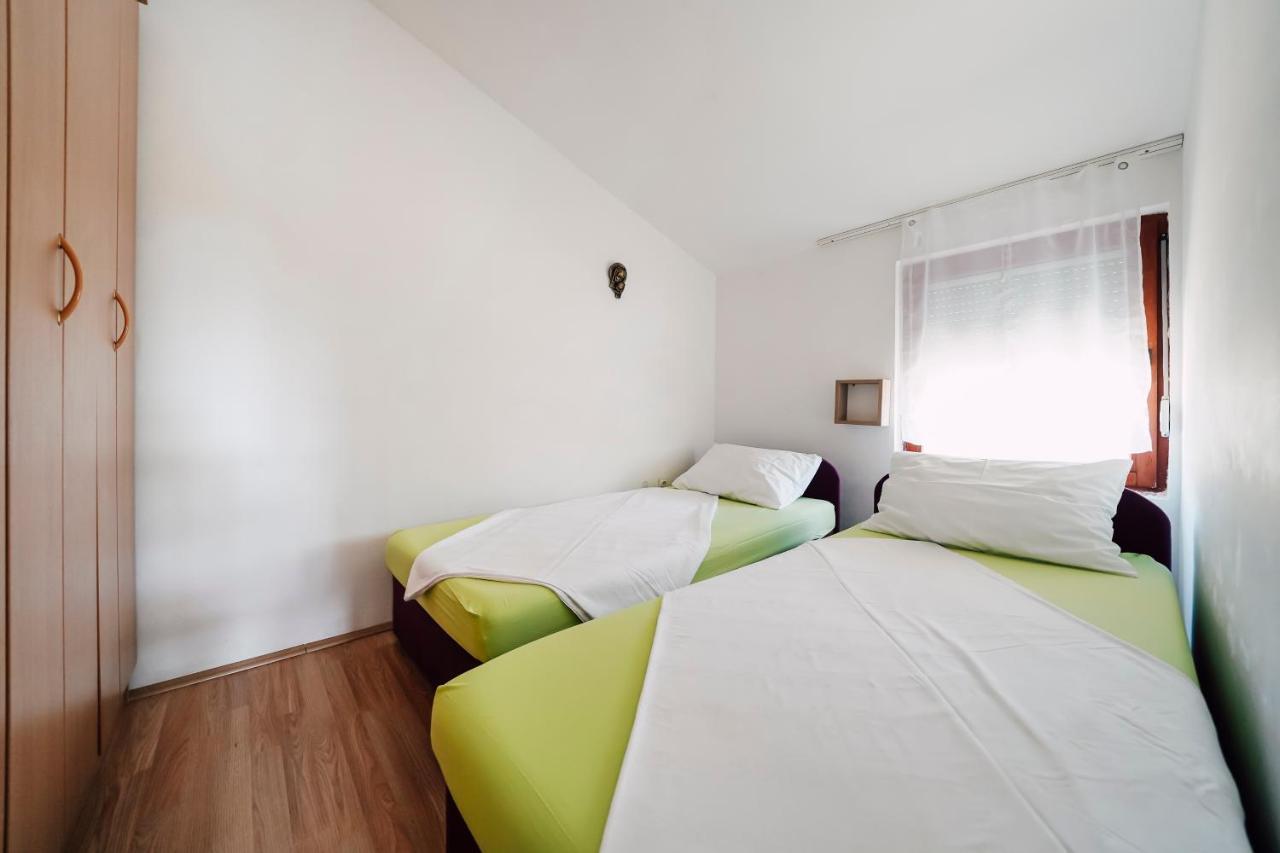 Apartment Apartman Melita *